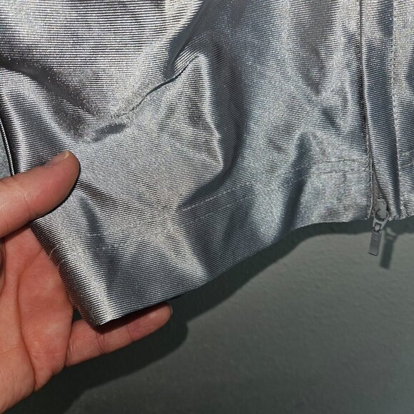 NIKE Athletic Pants Silver Gray Drawstring Waist Ankle Zipper Youth Medium 10-12 - Picture 13 of 13